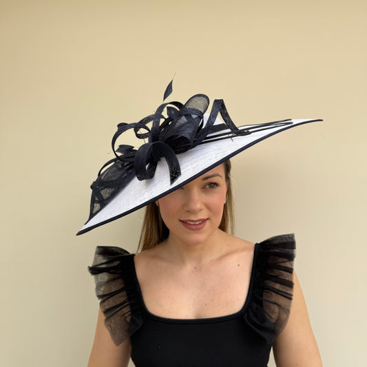 J Bees JB26/131 White and Navy Blue Hatinator