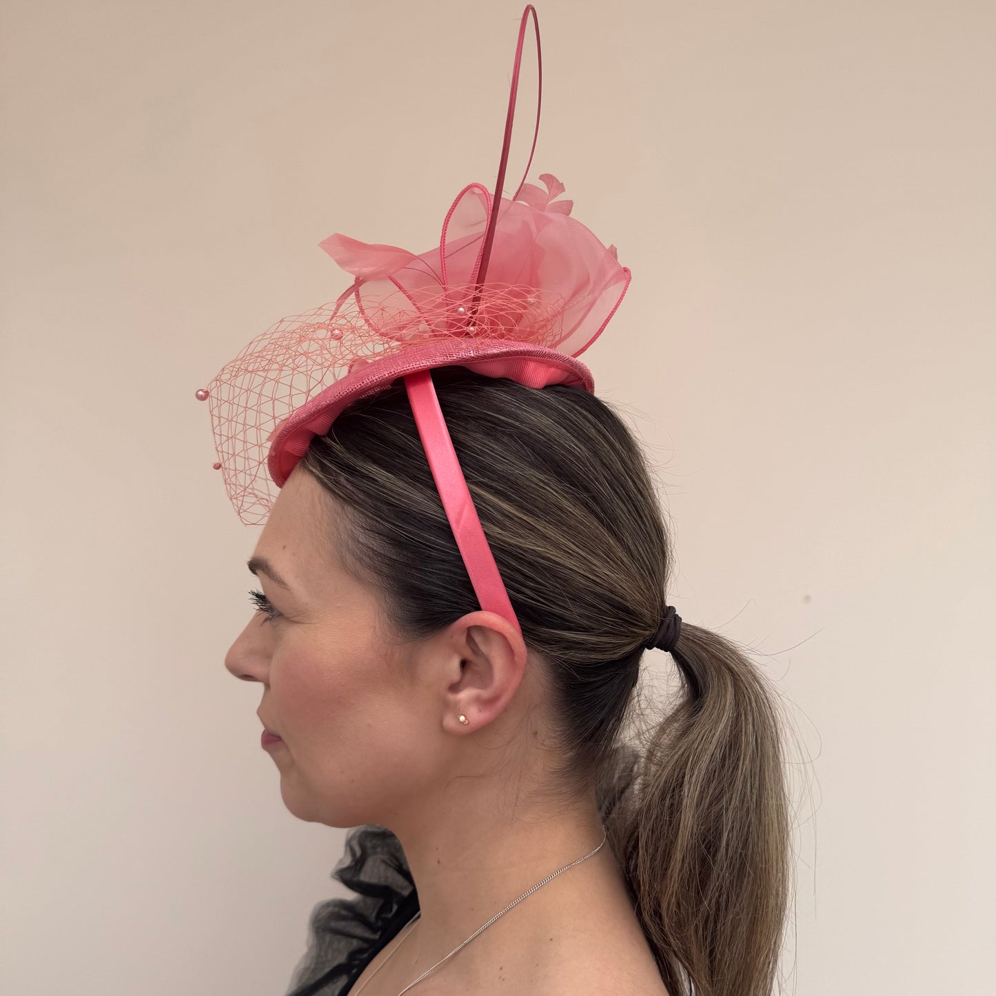 J Bees JB26/108 Coral Pillbox with pearl and lace