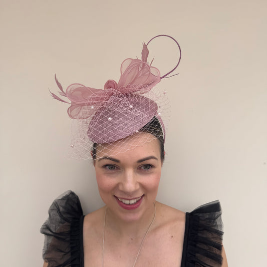J Bees JB26/108 Heather Pink Pillbox with pearl and lace