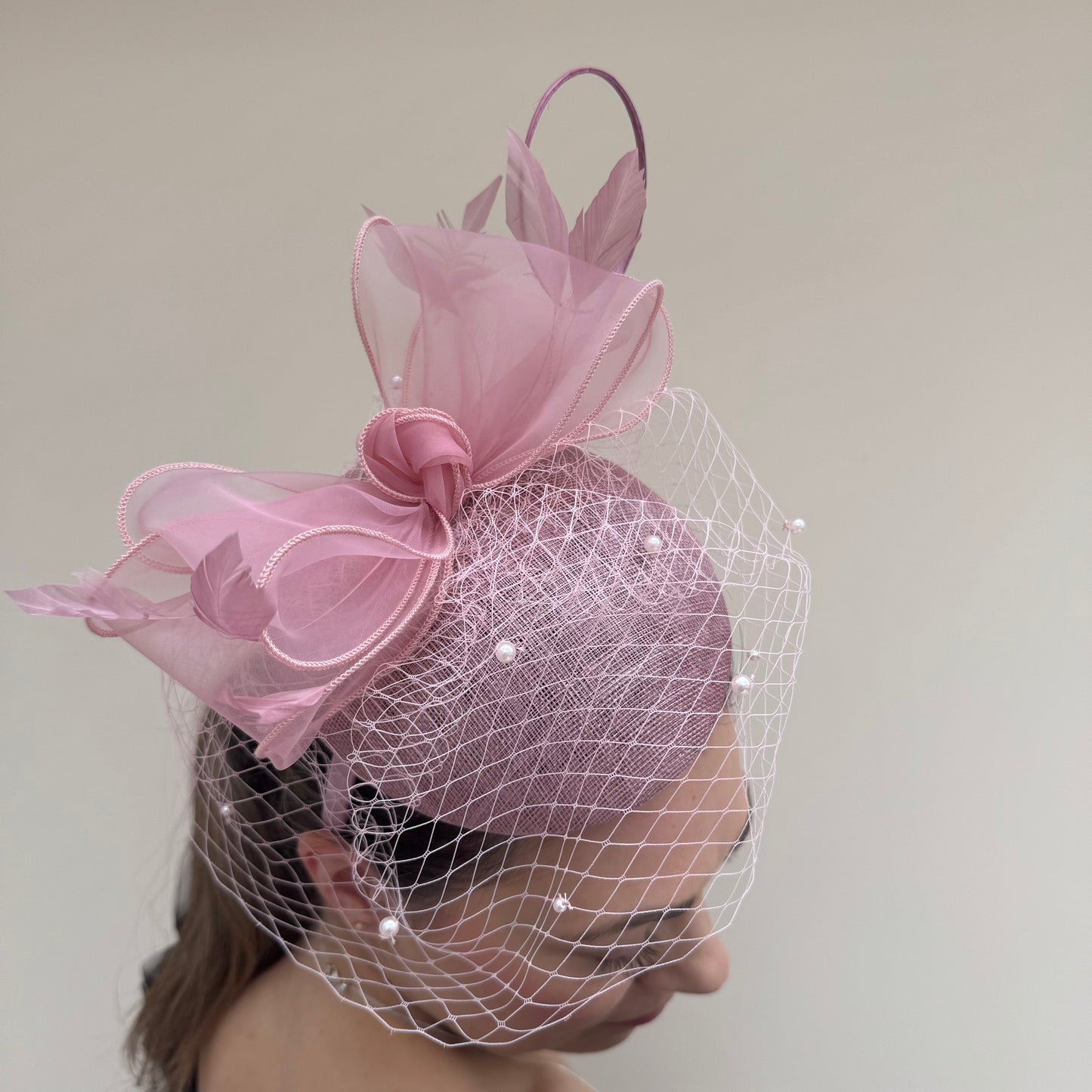 J Bees JB26/108 Heather Pink Pillbox with pearl and lace