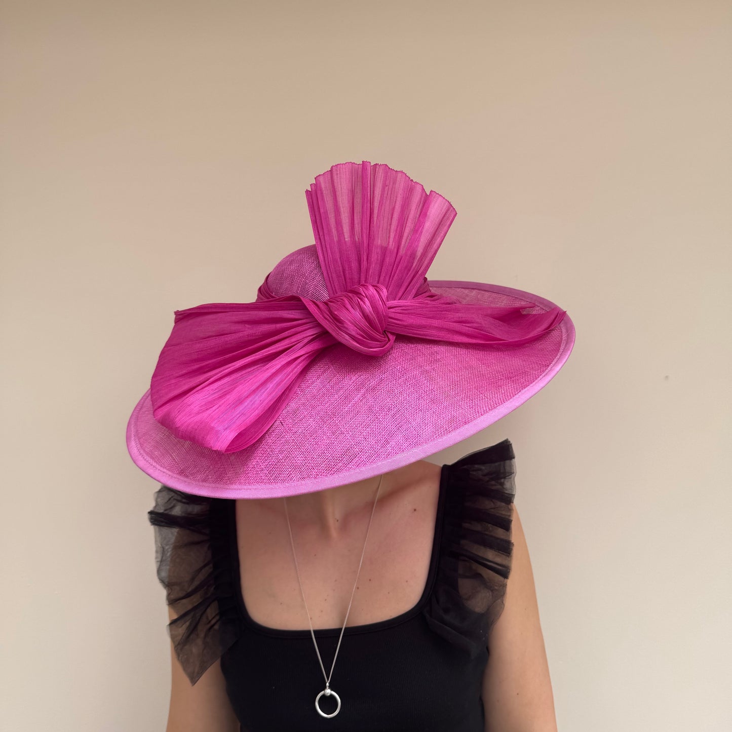 J Bees JB23/280 Magenta Pink Hatinator