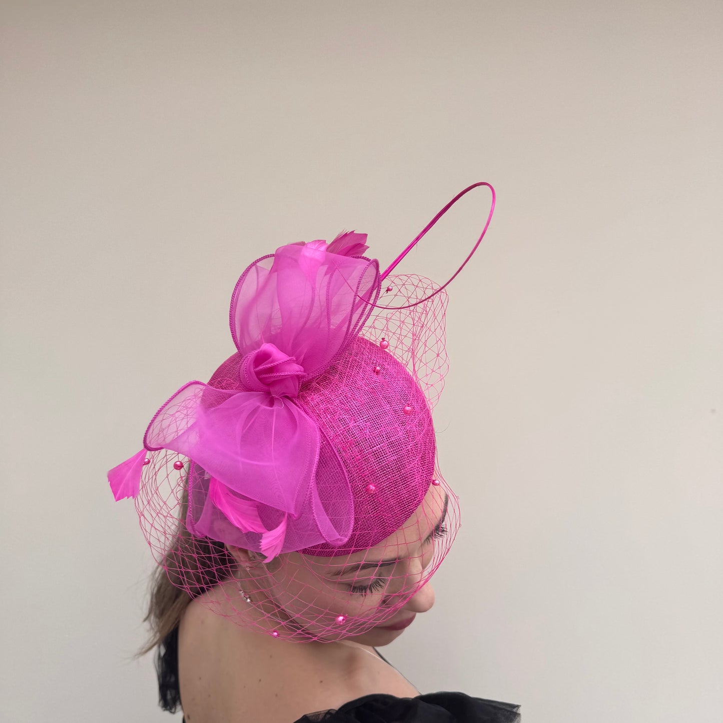 J Bees JB26/108 Magenta Pink Pillbox with pearl and lace