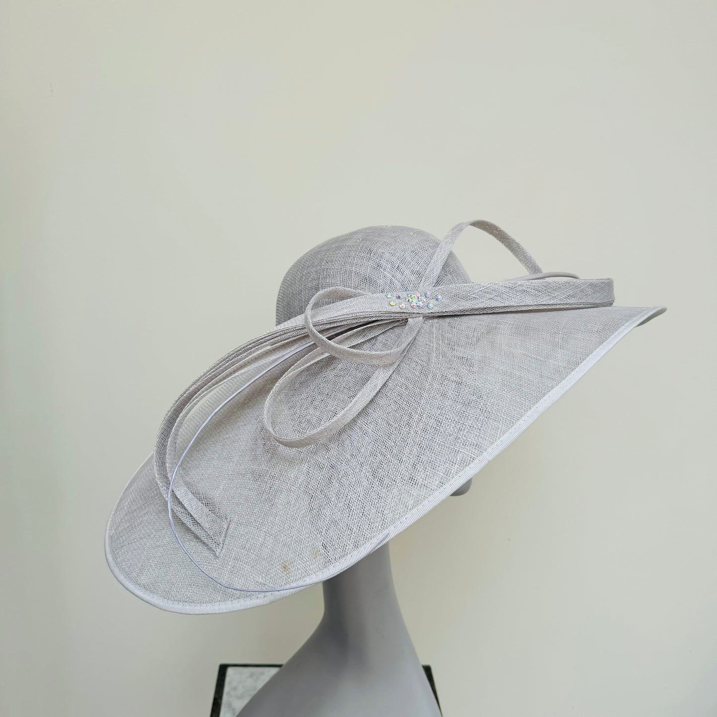 J Bees Large Hatinator with ribbon bow and sparkle