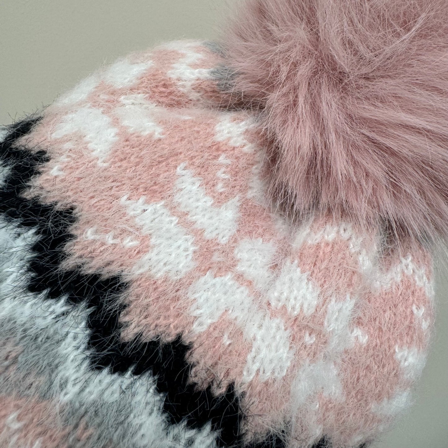 Knitted Patterned Fleece Lined Winter Hat