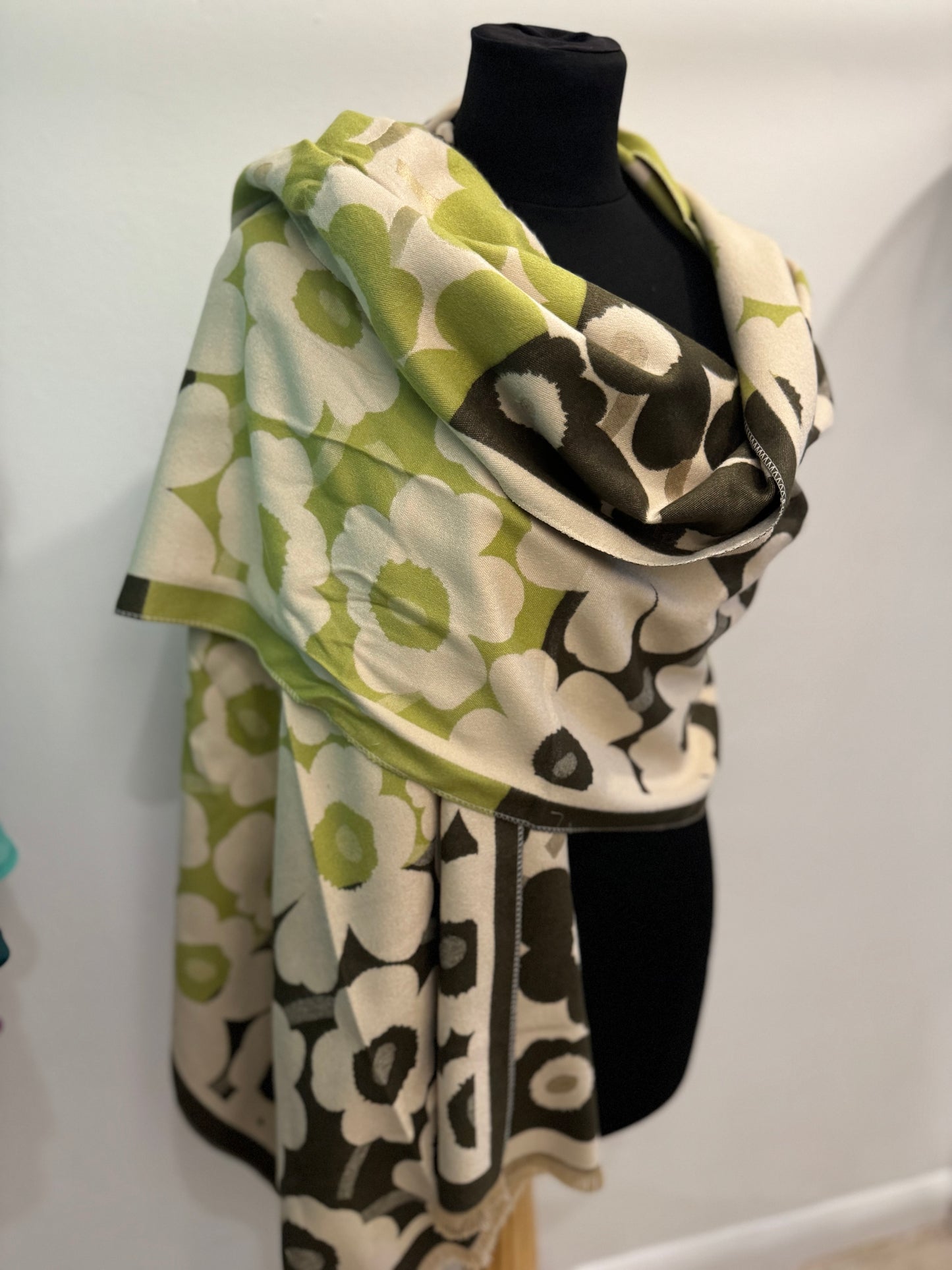 Park Lane SC1408 Green Scarf