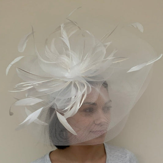 J Bees JB20/165 White Crin Large Fascinator White