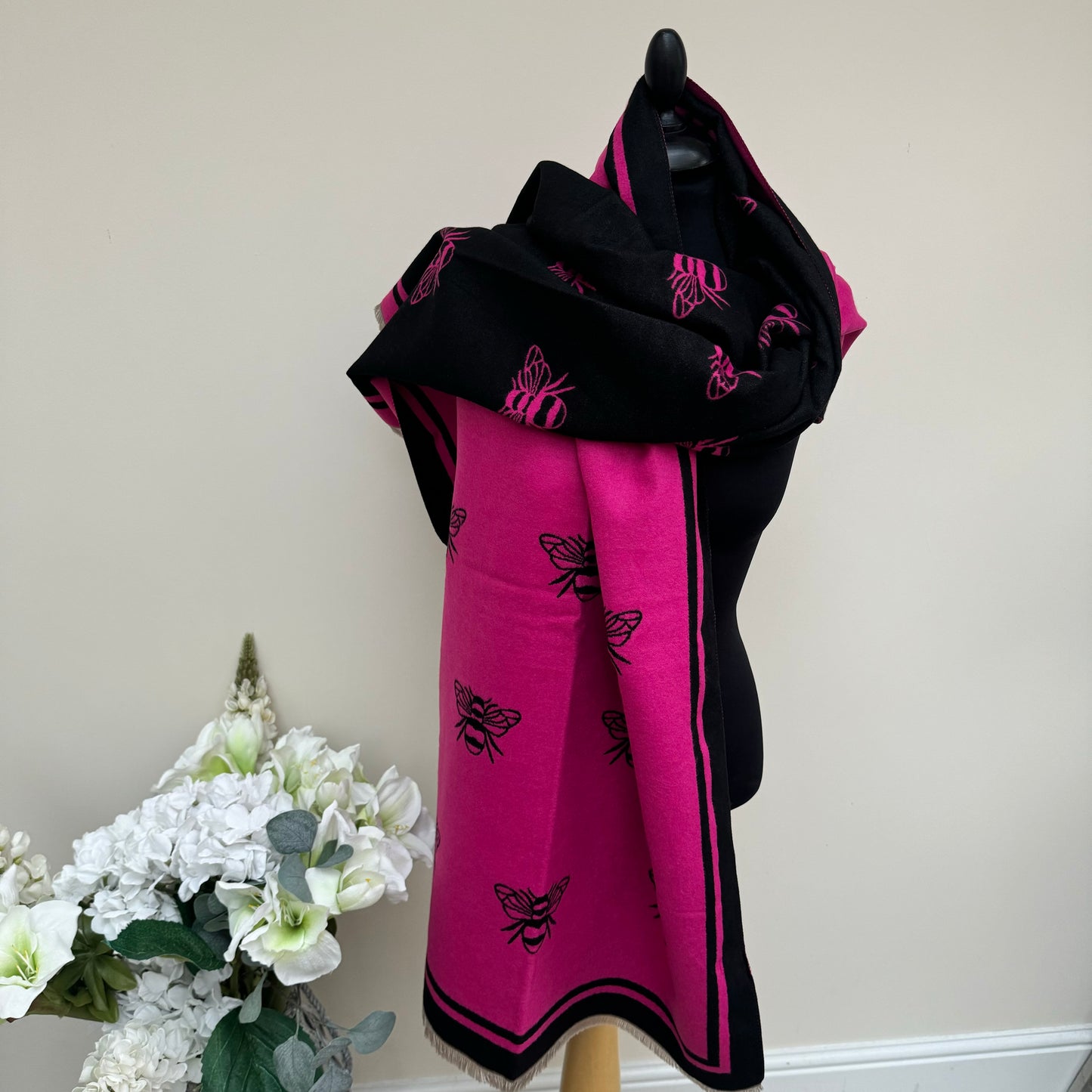 Malissa J Reversible Bee Design Scarf