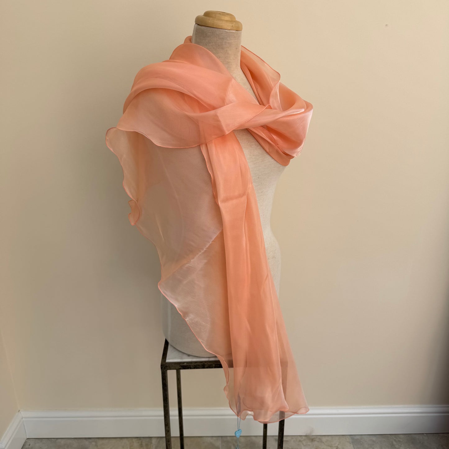 Max and Ellie OS5 Chalk - Coral Sheer wrap