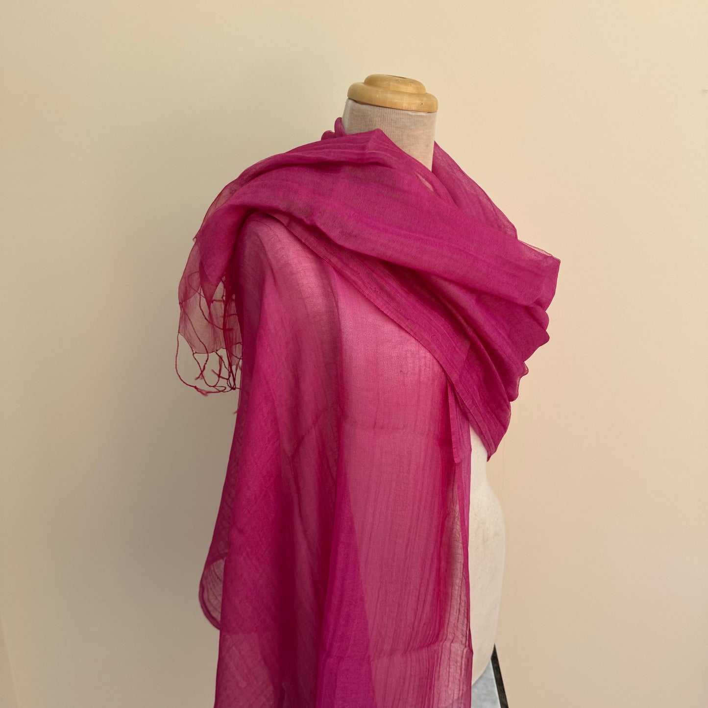 Max and Ellie CS8 Fuchsia/Flamingo Silk & Cotton Wrap