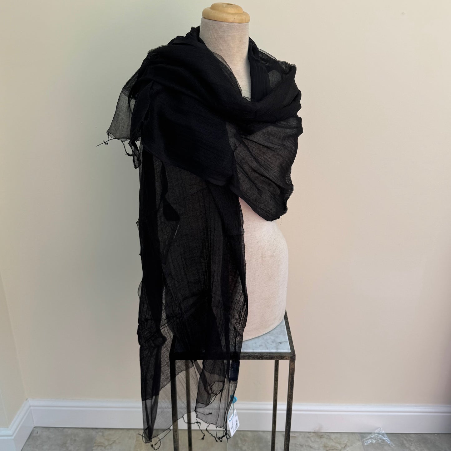 Max and Ellie CS8 Black Silk Cotton Wrap