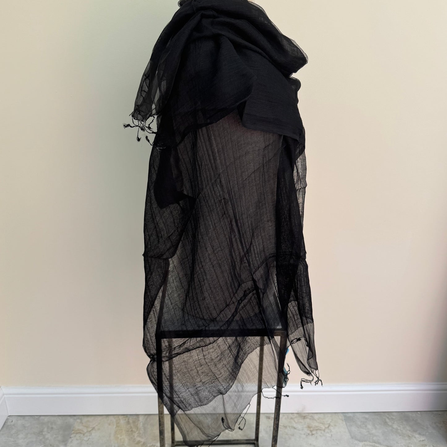 Max and Ellie CS8 Black Silk Cotton Wrap