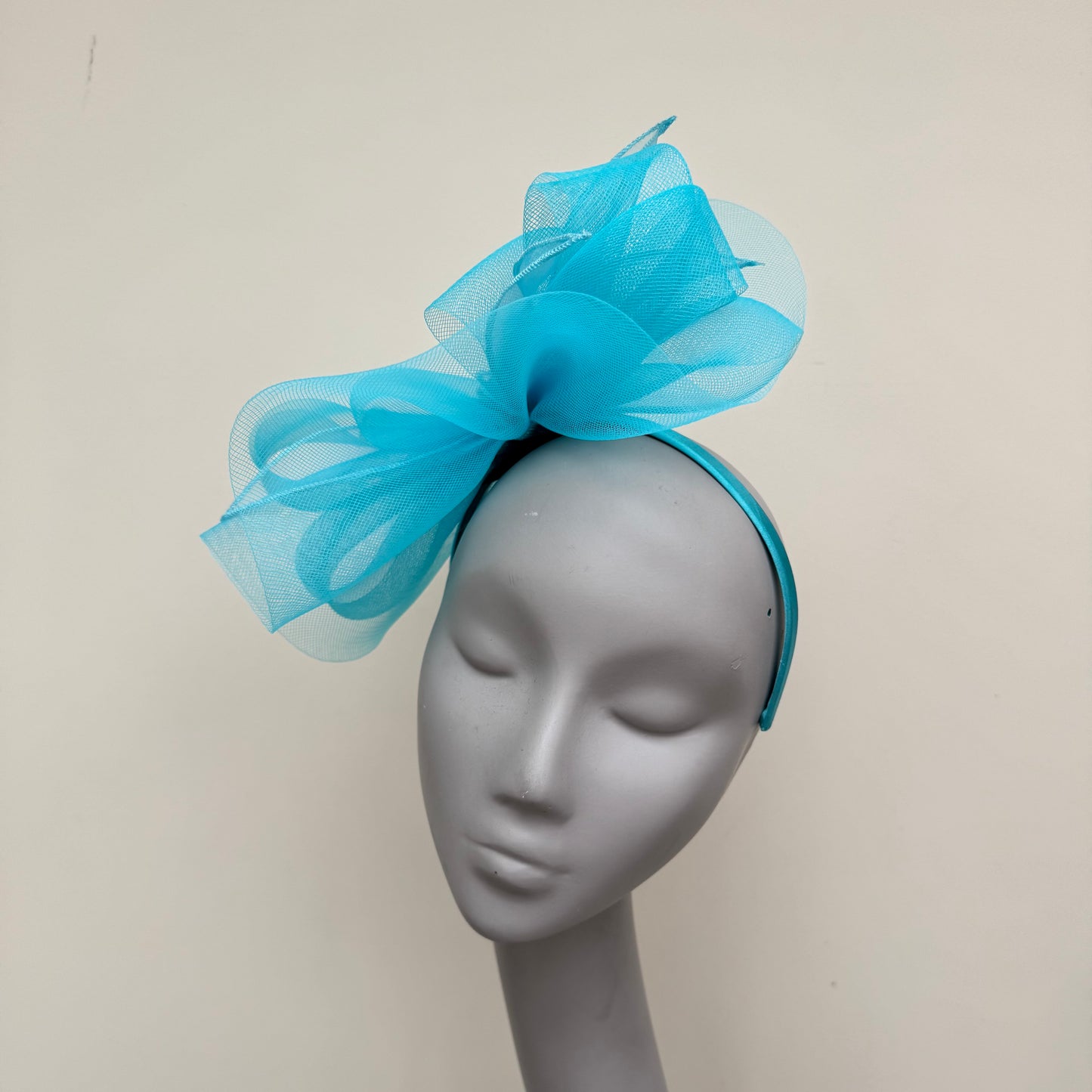 J Bees JB25/72 Capri Blue Mesh Fascinator