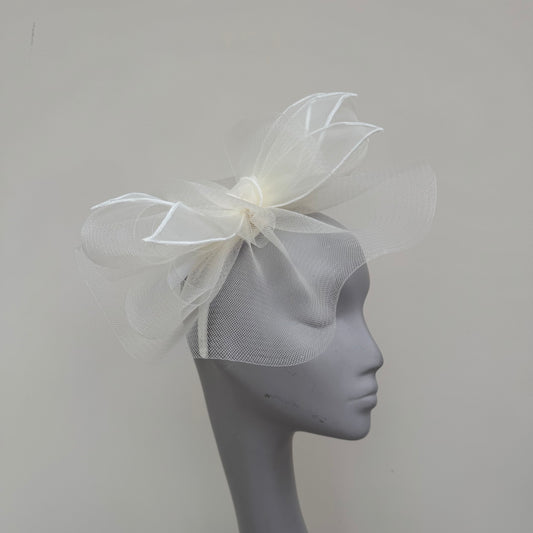 J Bees JB25/72 Ivory Mesh Fascinator