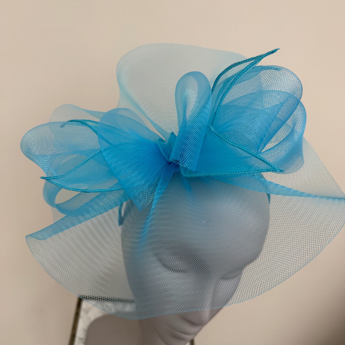 J Bees JB25/72 Turquoise Blue Mesh Fascinator