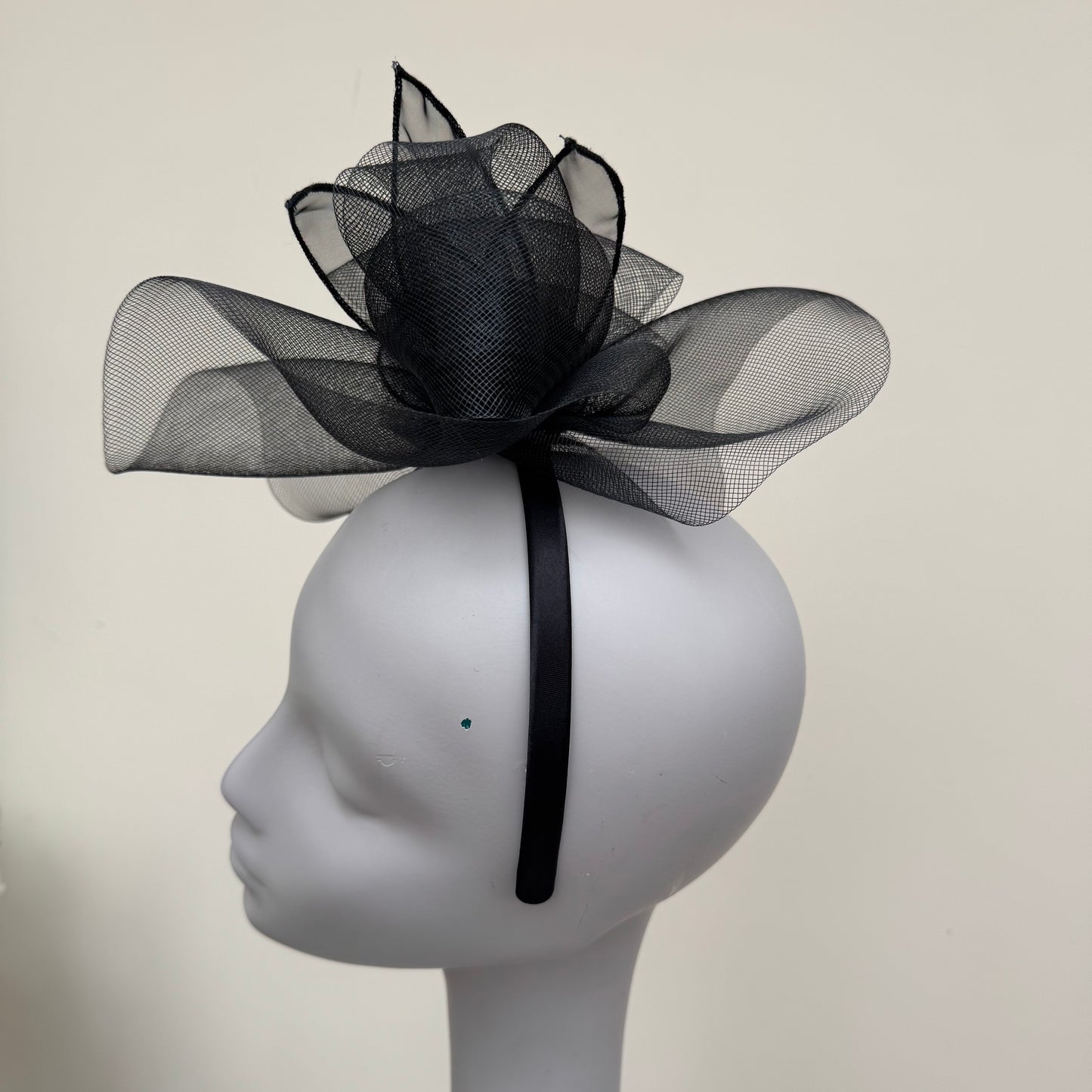 J Bees JB25/72 Black Mesh Fascinator