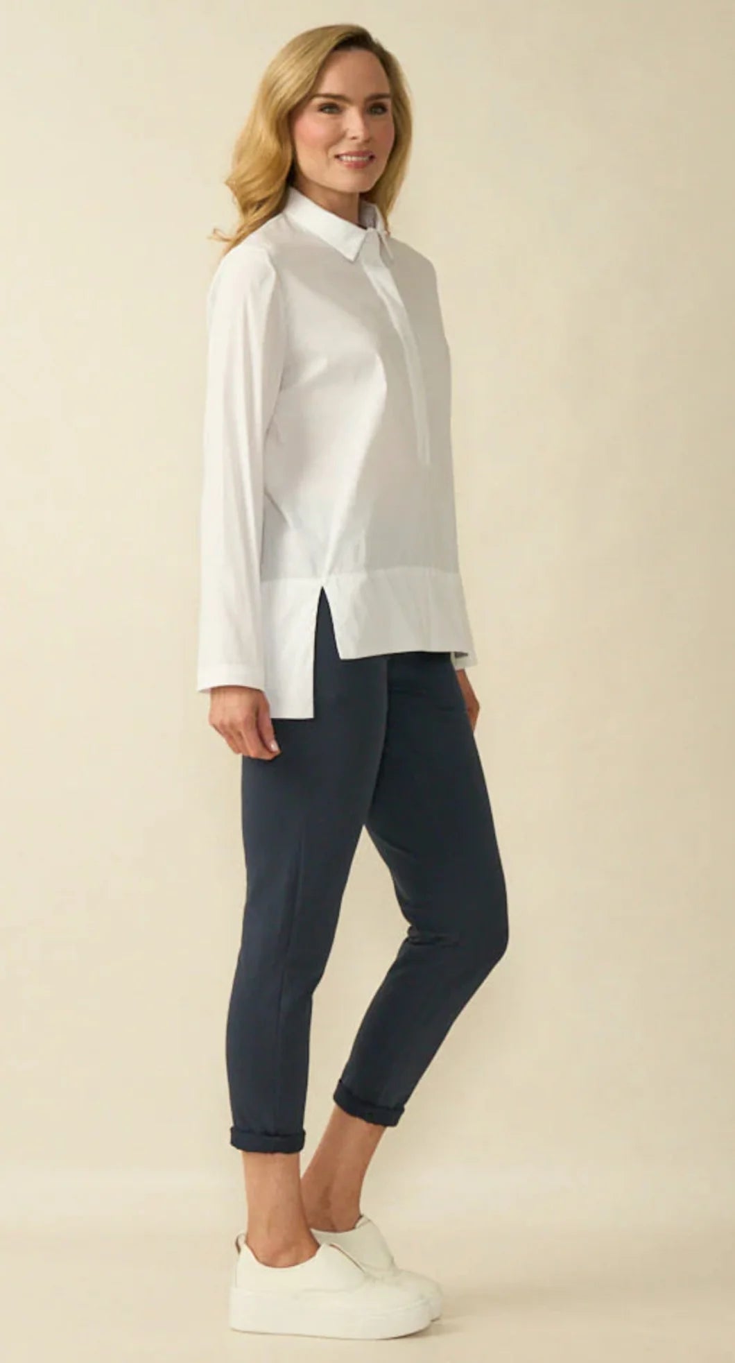 Deck C1134 White Classic Cotton Blouse