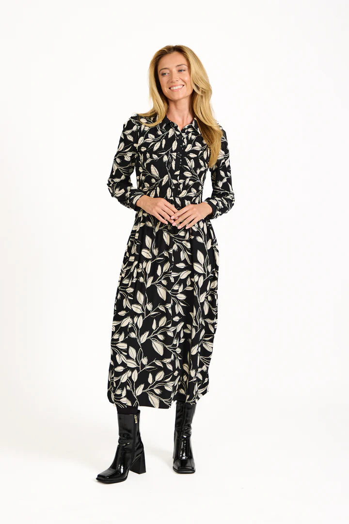 Mudflower 721 Black and Cream Dress