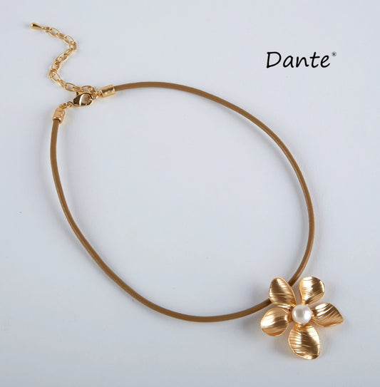 Dante Flower Necklace NL47939