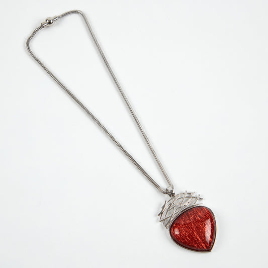Dante Red bead pendant necklace