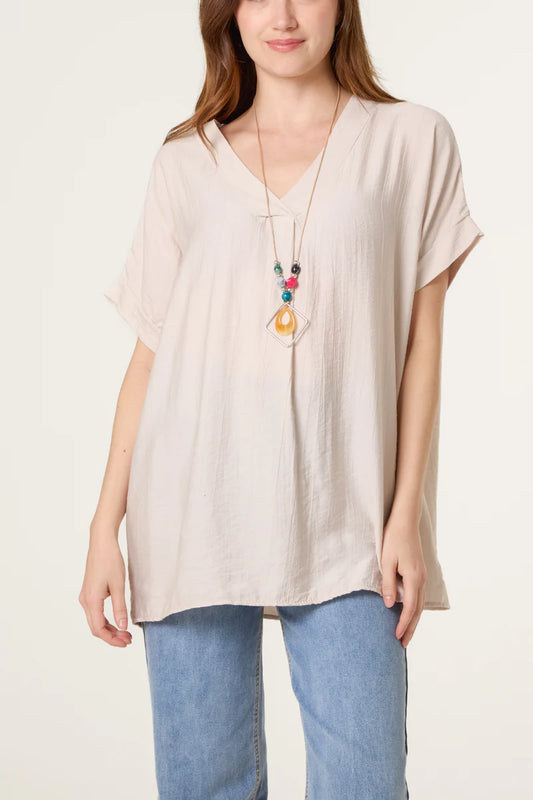 NOL NV6332IT V-neck blouse with necklace