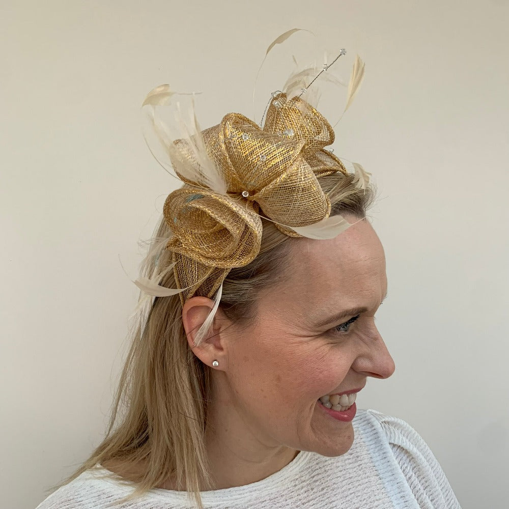 Max and Ellie CF1 Fascinator with Sparkle in Gold