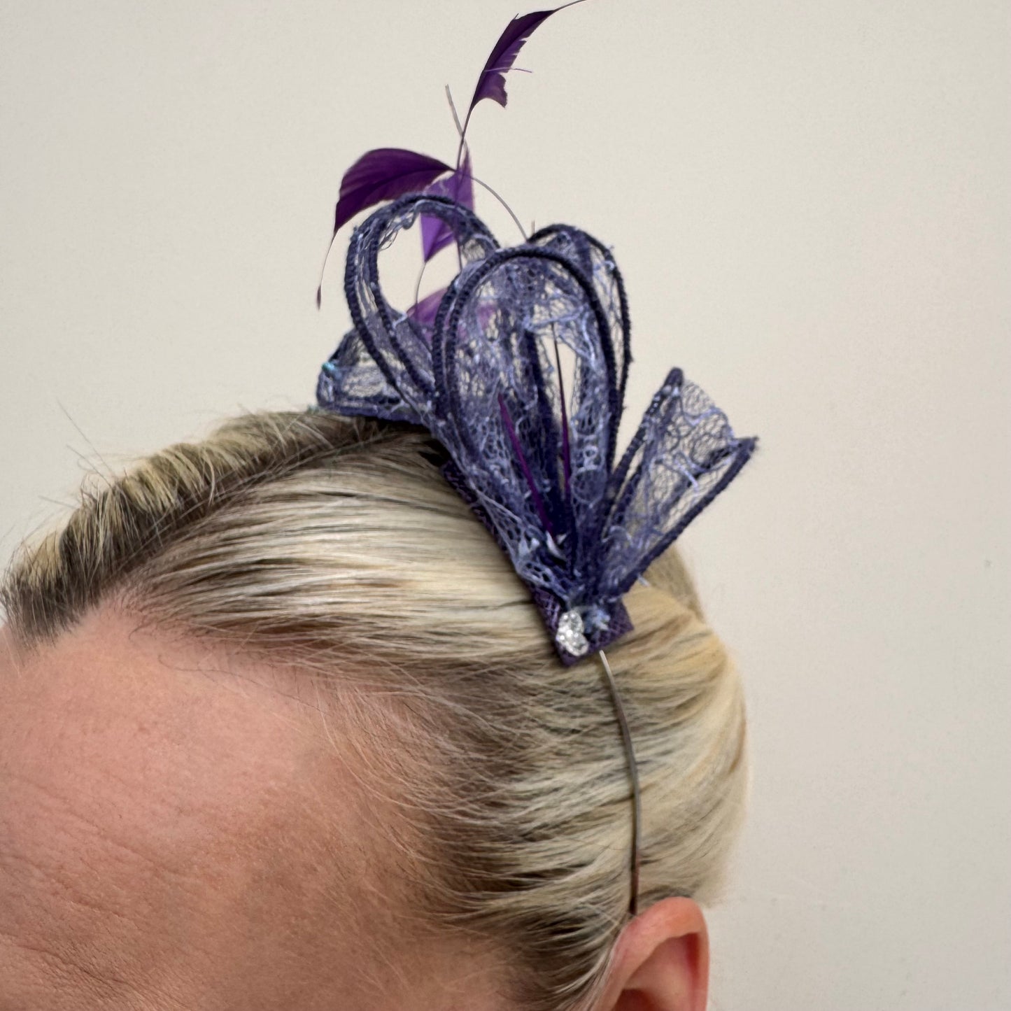 Max and Ellie KF1 Small Purple Fascinator