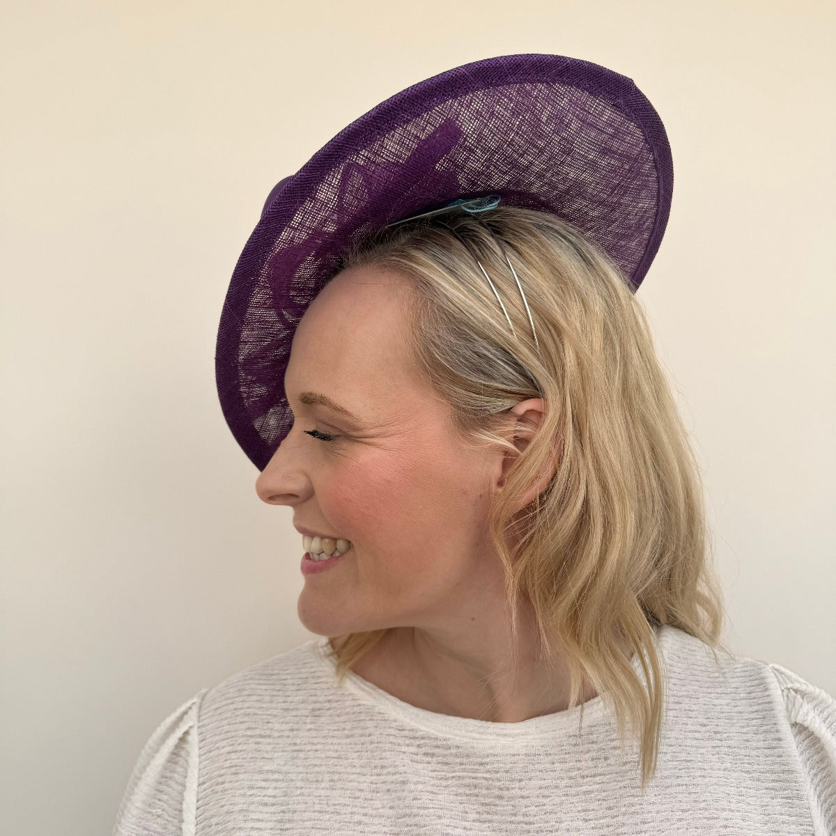 Max and Ellie AD1 Mauve Purple Hatinator Disc