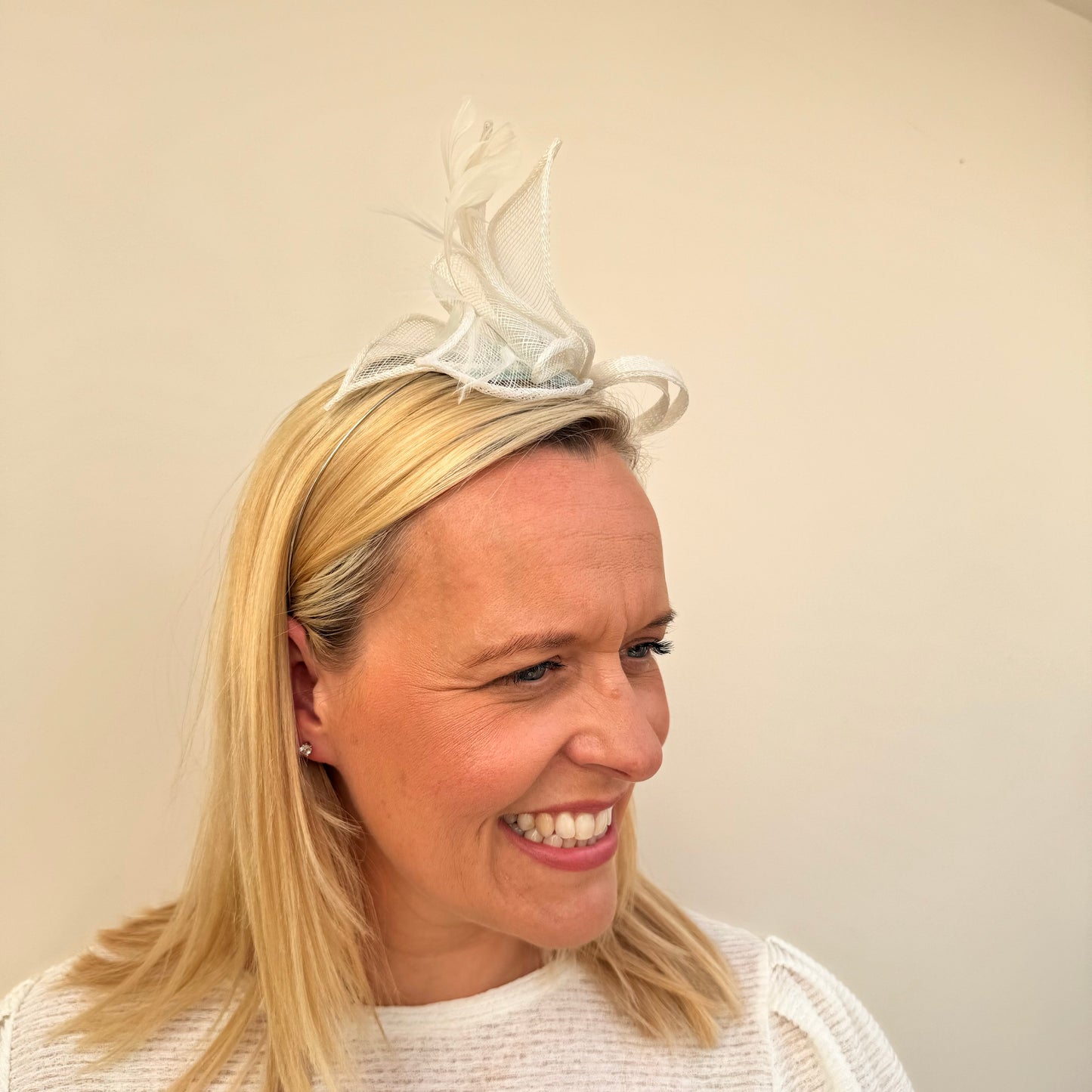 Max and Ellie BF3 Small Fascinator on Headband in Ivory