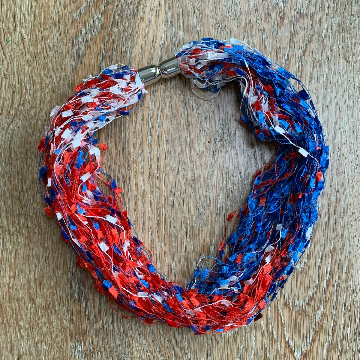 Mesh Magnetic Scarf Blue White Red Blue