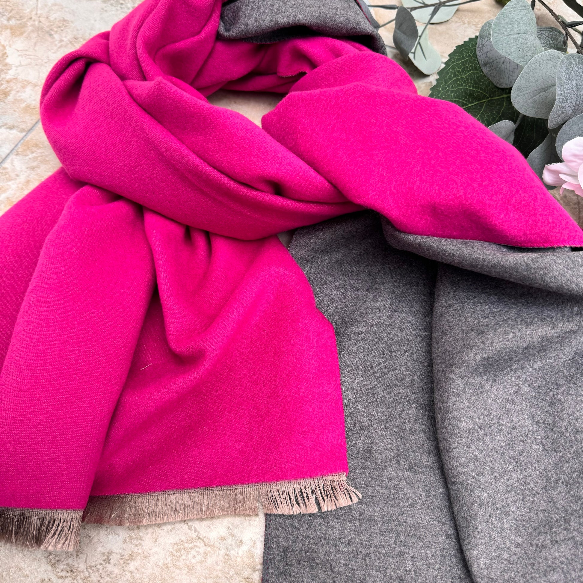 Reversible Scarf Pink/Grey Pattern – Lesley Ashworth