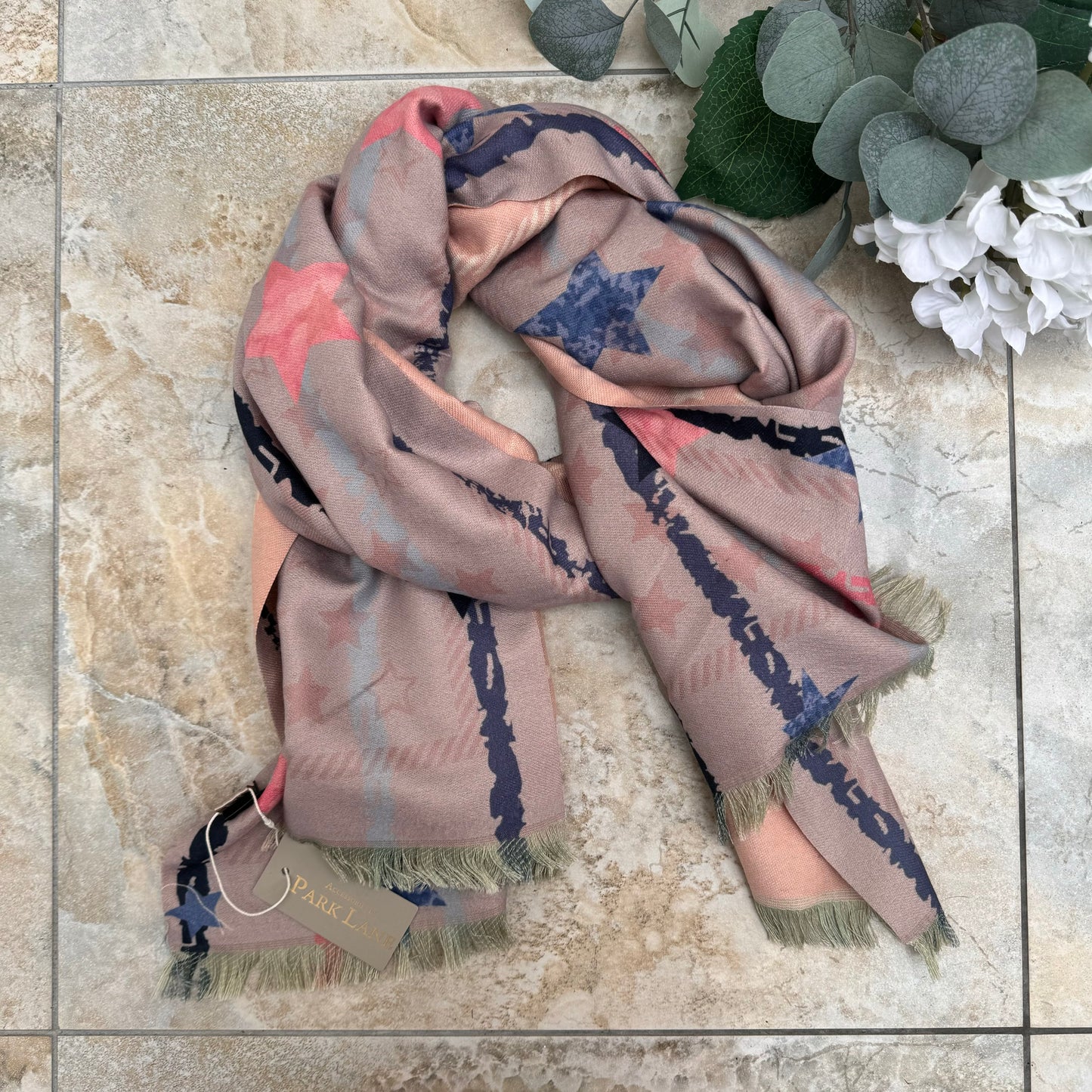 Star reversible scarf