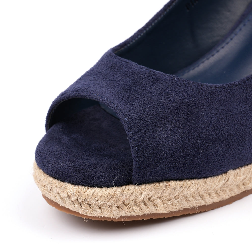 Lunar Pia Wedge Sandal