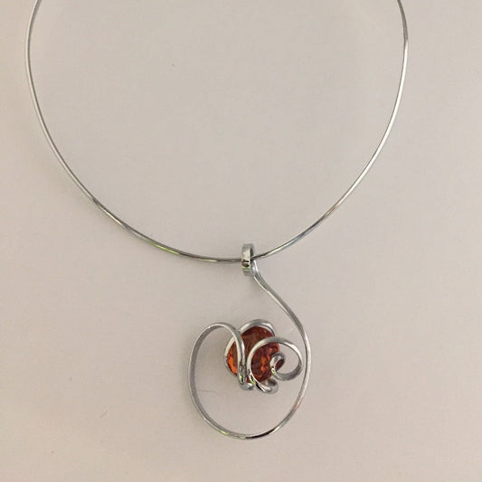 Small Stone Torque Necklace in Rhodium Plated Metal
