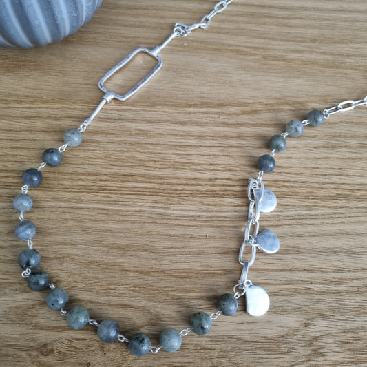 Envy Bead and link chain long necklace Silver