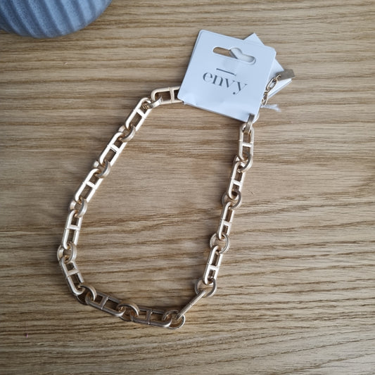 Envy Gold chain style necklace