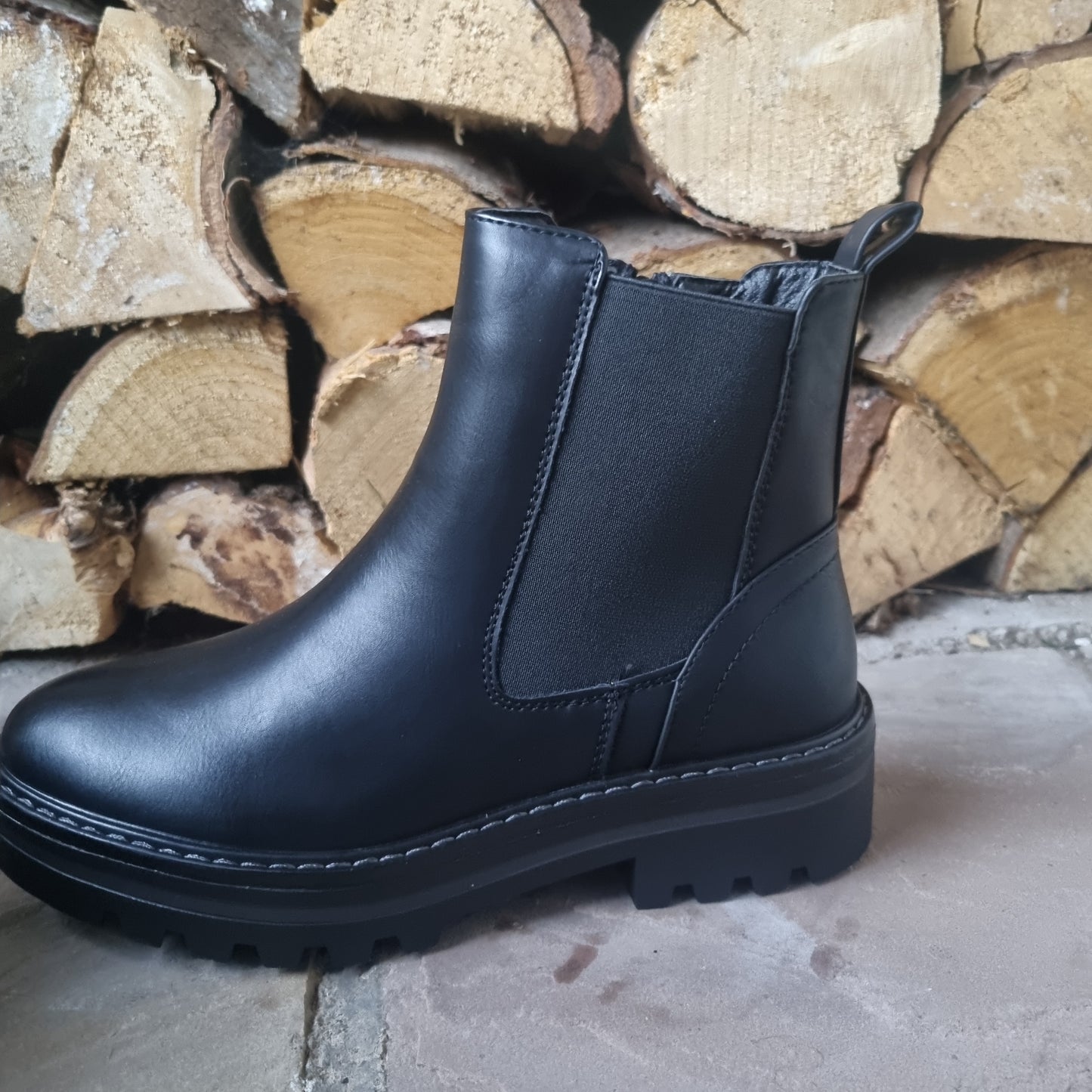 Frankie chelsea boot