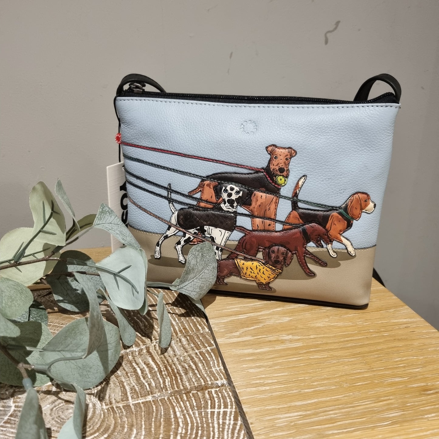 Yoshi Dog walk cross body bag