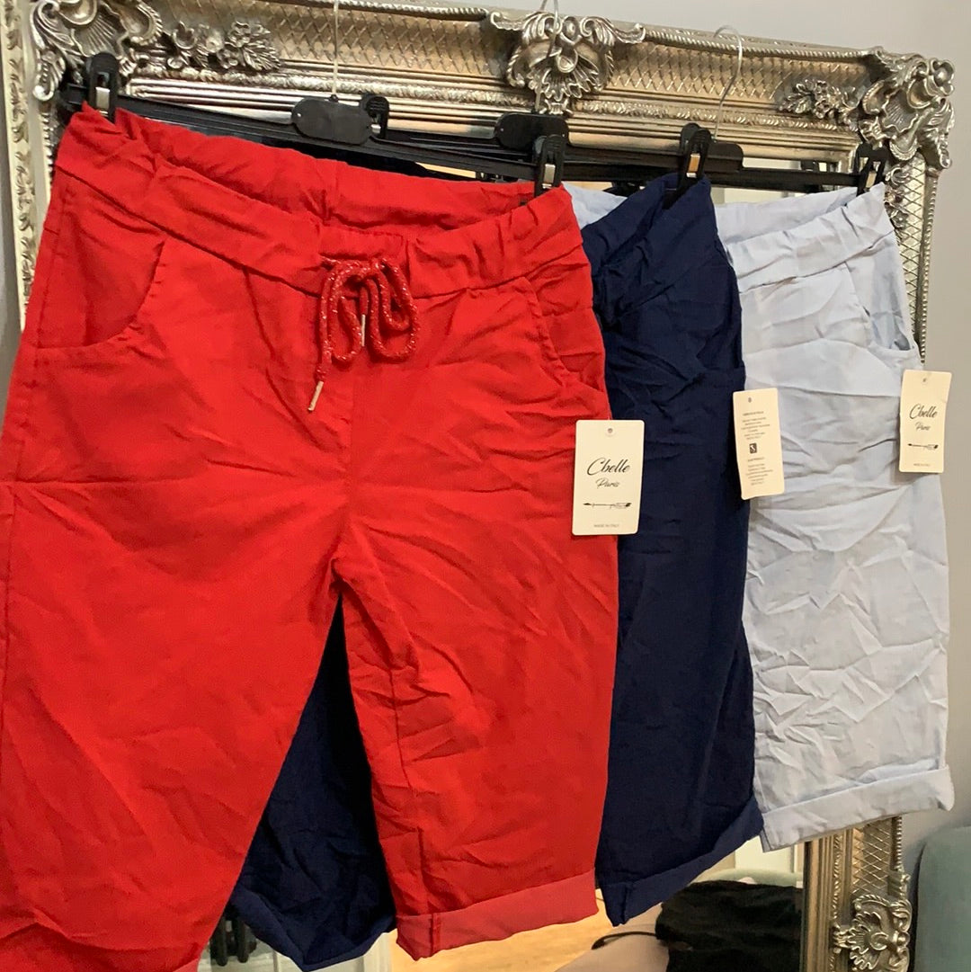 Magic Capri Shorts