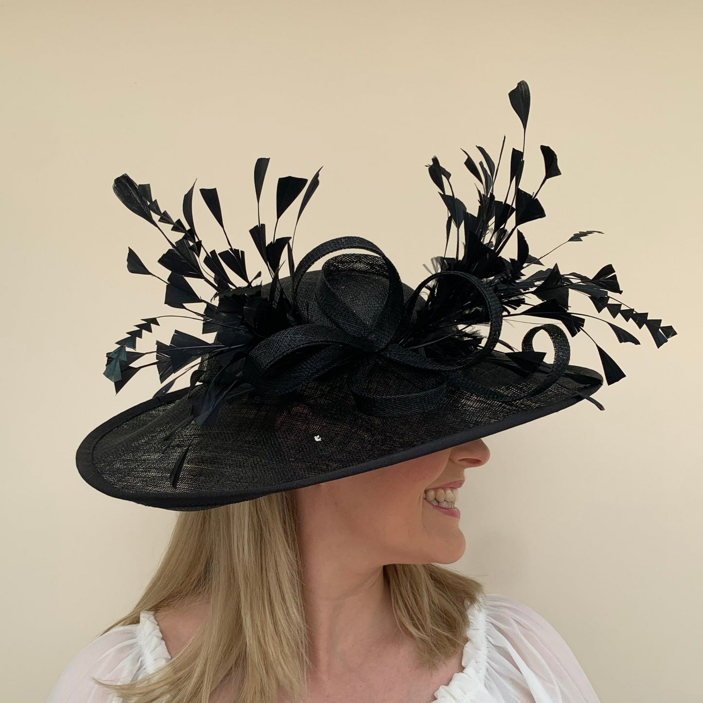 J Bees JB23/284 Large Hatinator with Feathers in Black Black