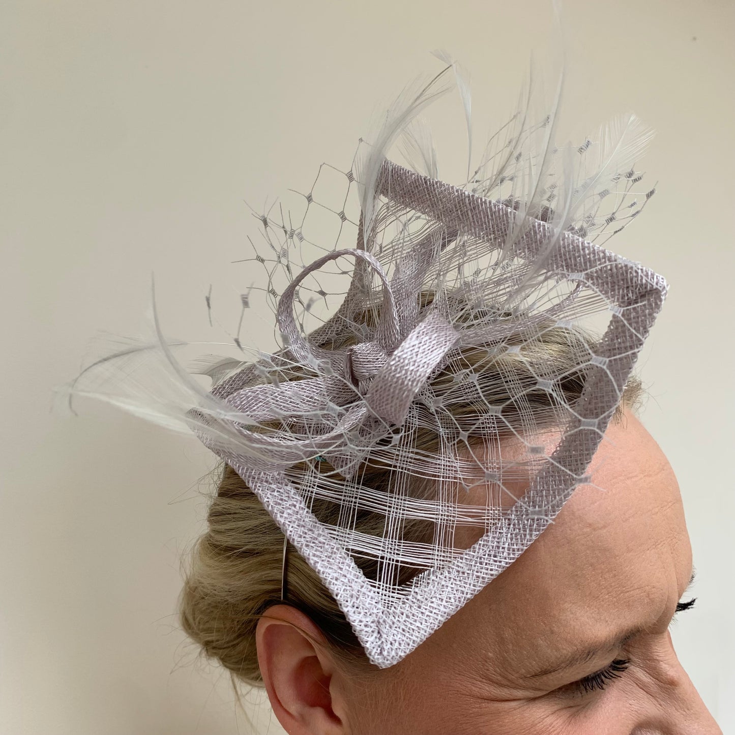 Max and Ellie HF1 Small Fascinator on Headband in Grey & Silver