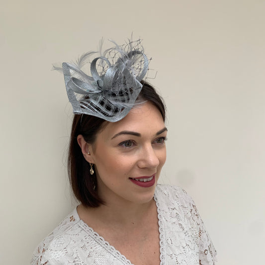 Max and Ellie HF1 Small Fascinator on Headband in Grey & Silver