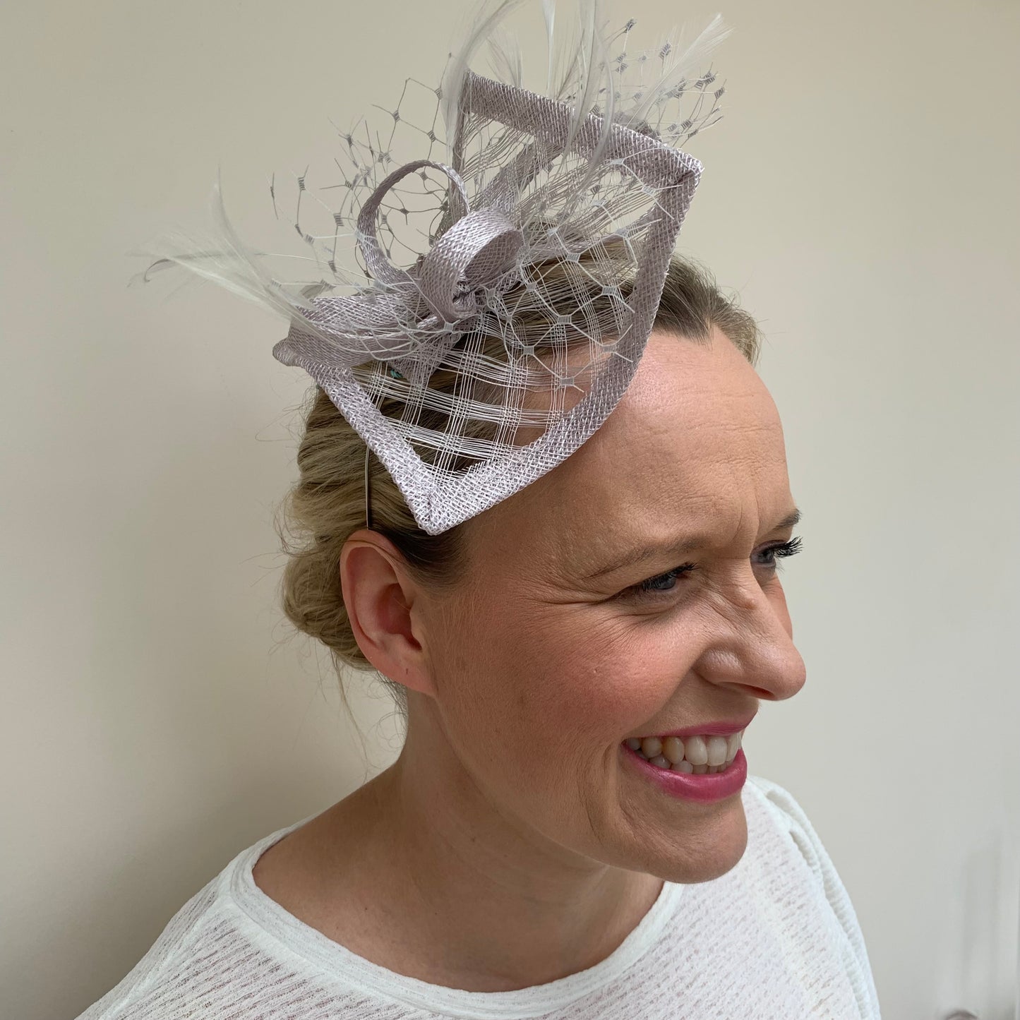 Max and Ellie HF1 Small Fascinator on Headband in Grey & Silver