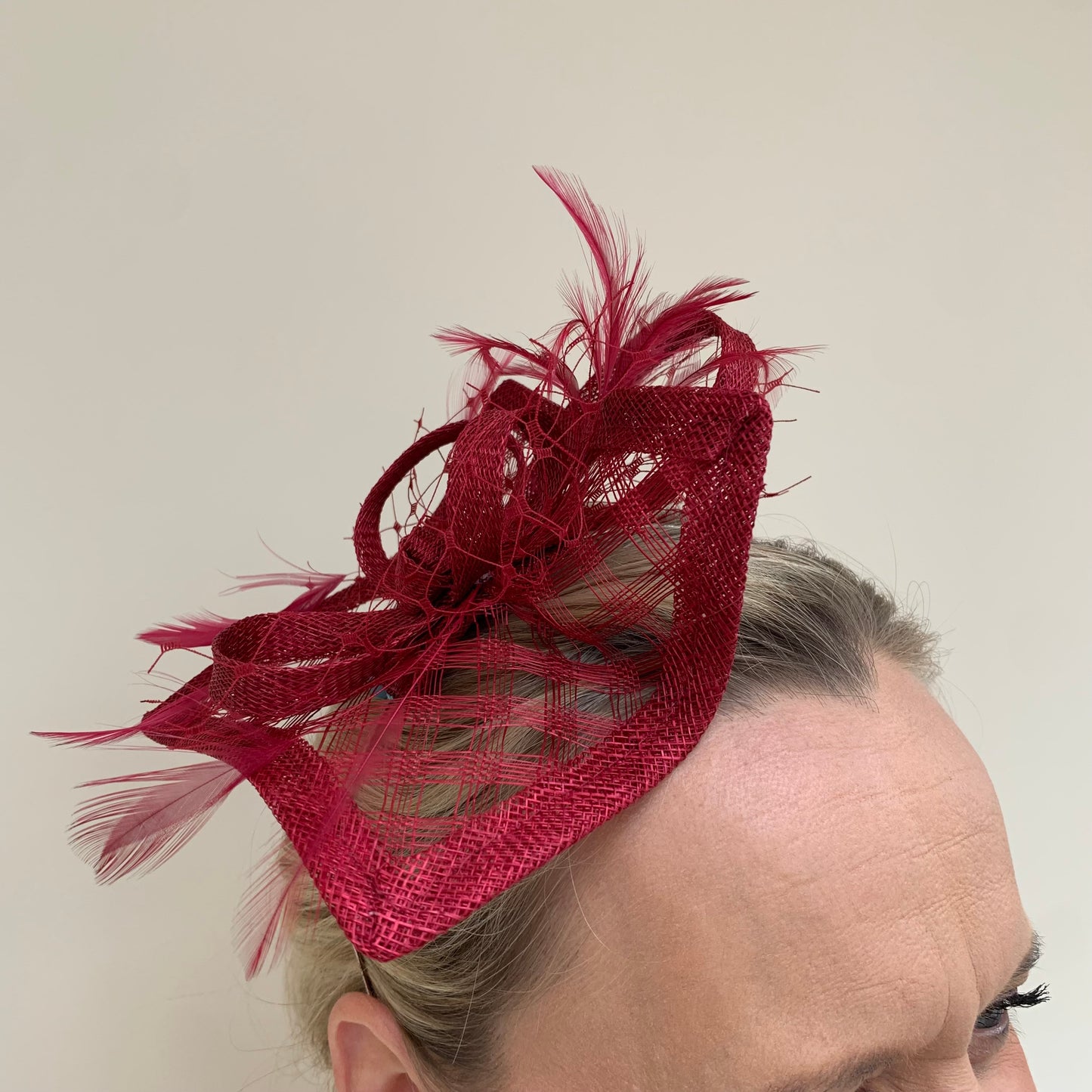 Max and Ellie HF1 Small Fascinator on Headband in Reds